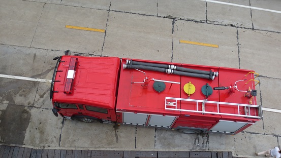 豪沃干粉消防車(chē)