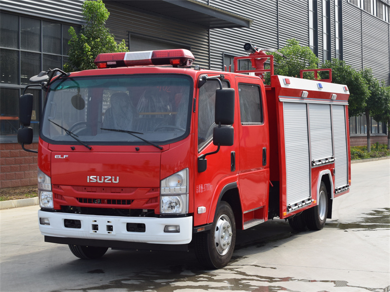 700P慶鈴泡沫消防車(chē)（3.5噸）