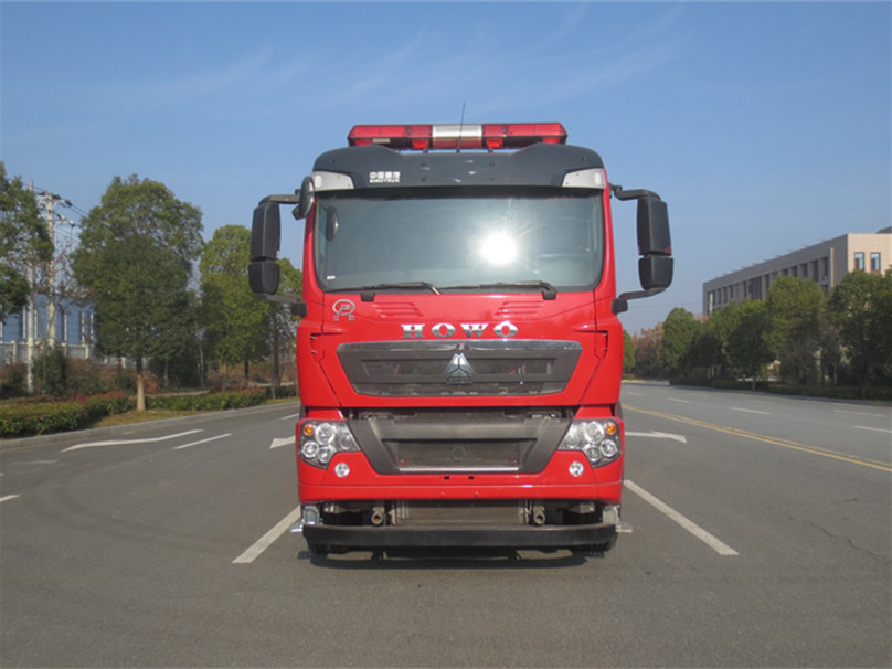 豪沃后雙橋泡沫消防車(chē)（16噸）圖片
